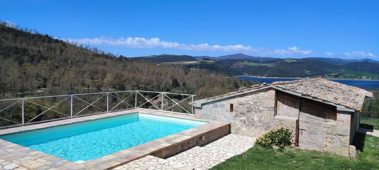 Casale Al Lago Con Piscina E Sauna Corbara  エクステリア 写真
