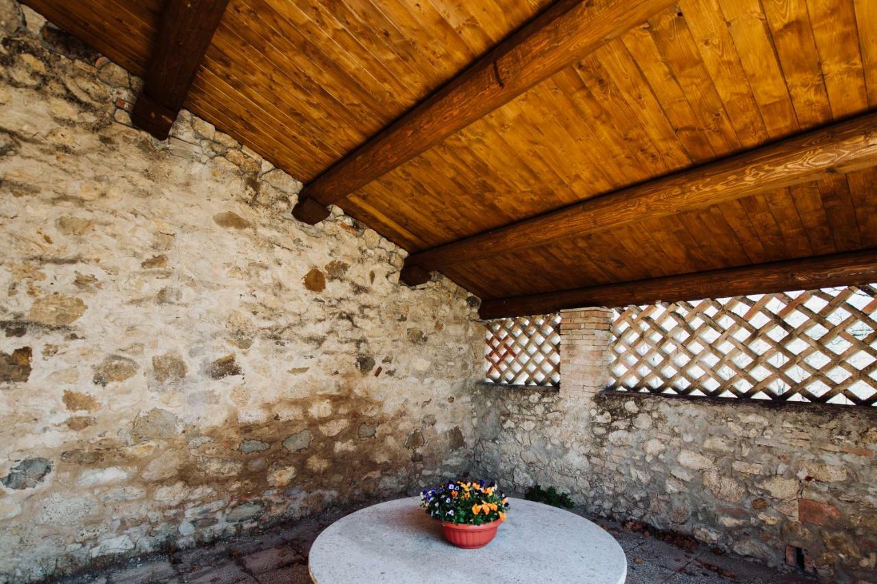 Casale Al Lago Con Piscina E Sauna Corbara  エクステリア 写真