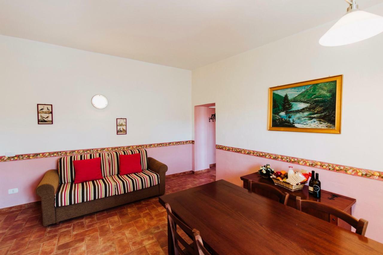 Casale Al Lago Con Piscina E Sauna Corbara  エクステリア 写真
